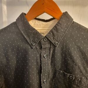 Van's "off the wall" sashiko style shirt size small